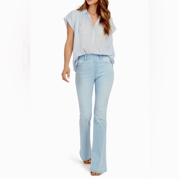 SPANX Retro Light Wash Flare Jeans Pull On Denim XL NWT